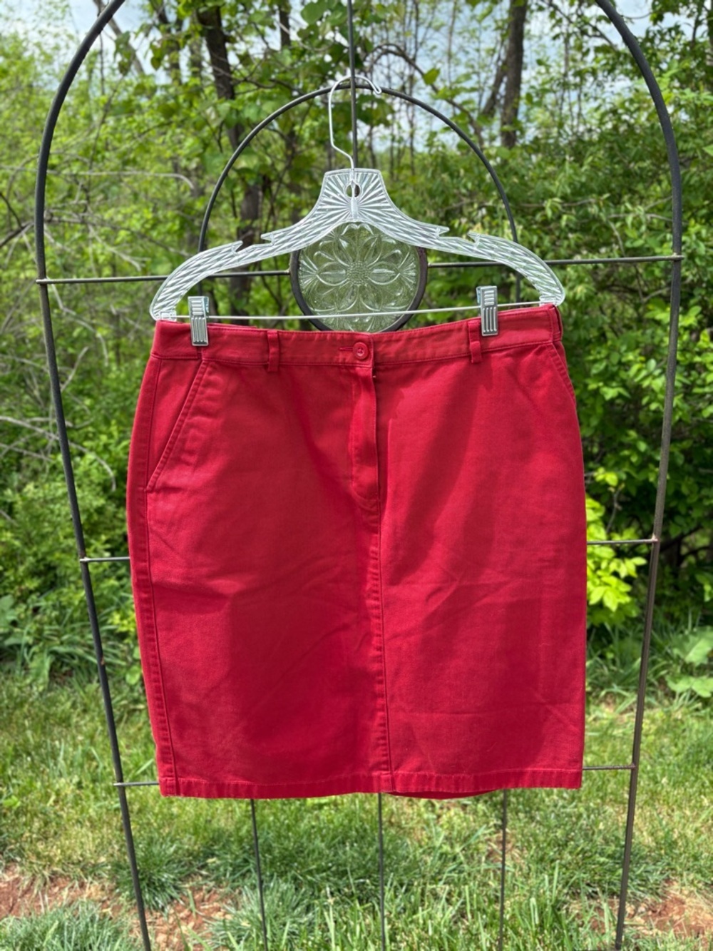 L.L. Bean Red Classic Fit Skirt 100% Cotton Classic Size 12 Women’s 90s Mom Knee